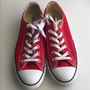 Like New Converse Red Chuck Mens8 Women10